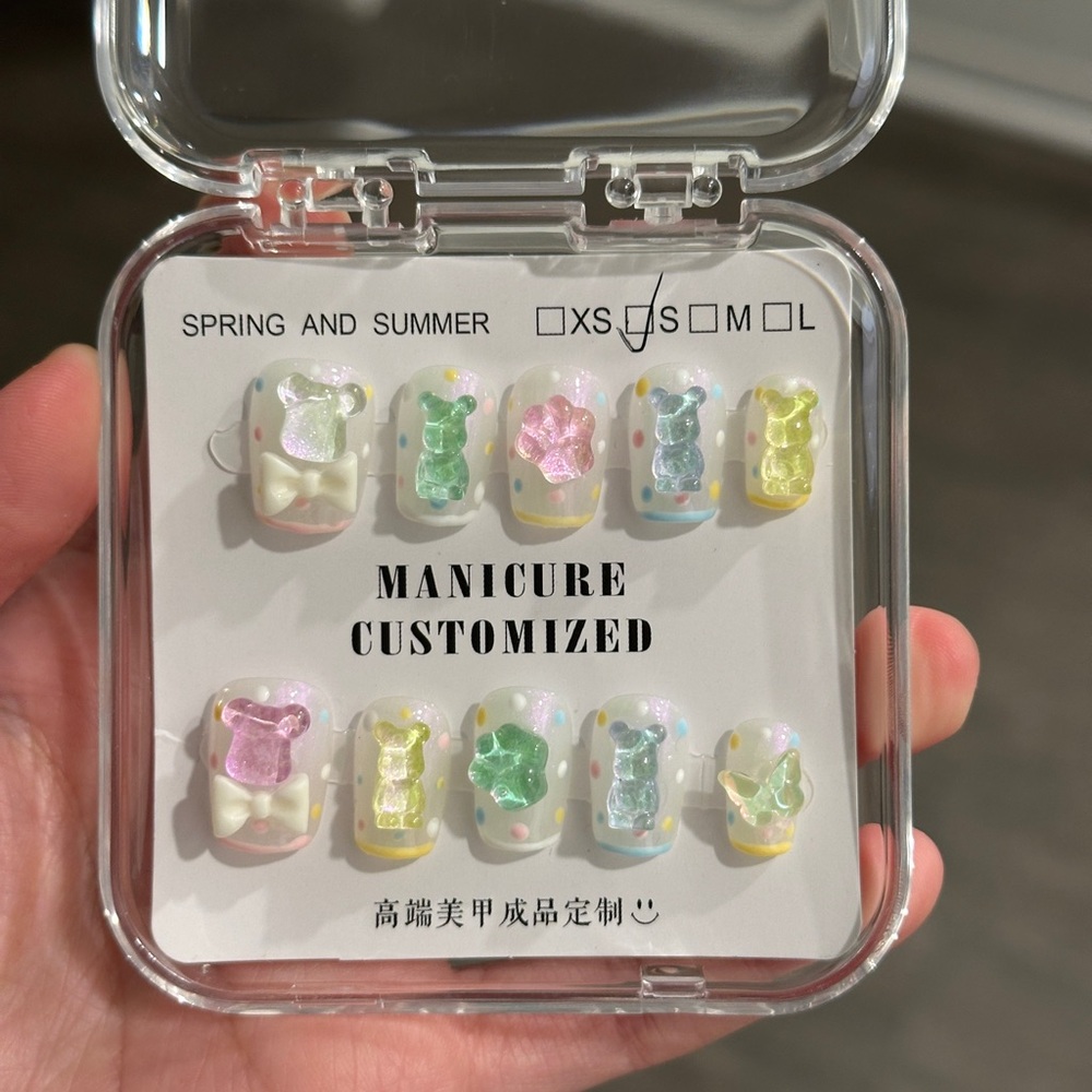 Press on Nail